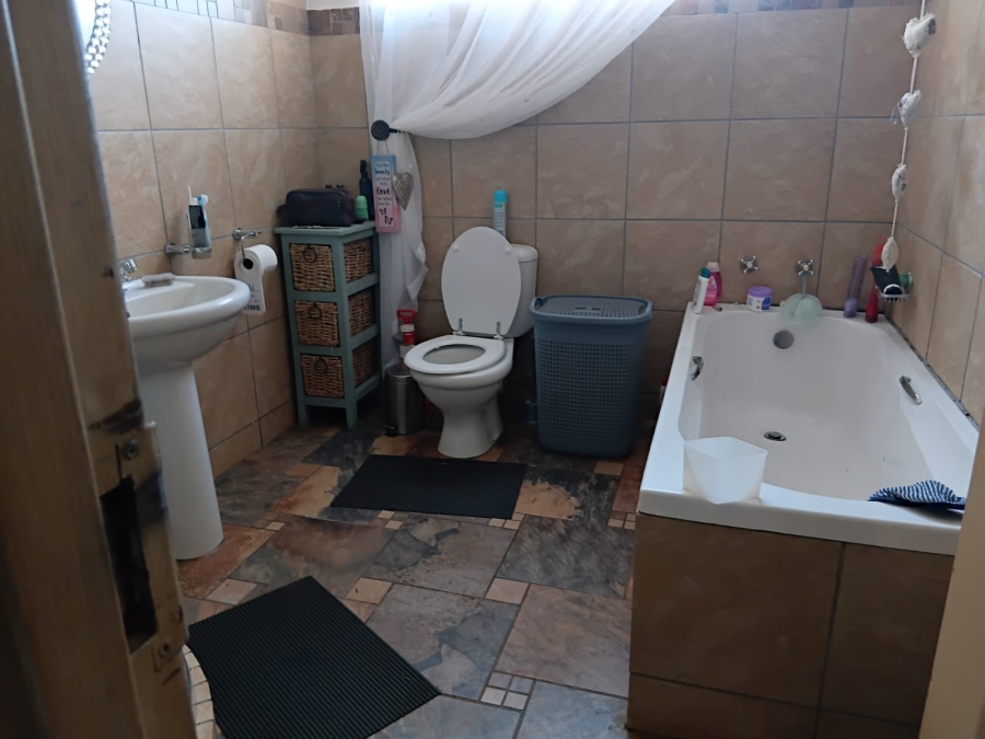 4 Bedroom Property for Sale in Groblersdal Limpopo
