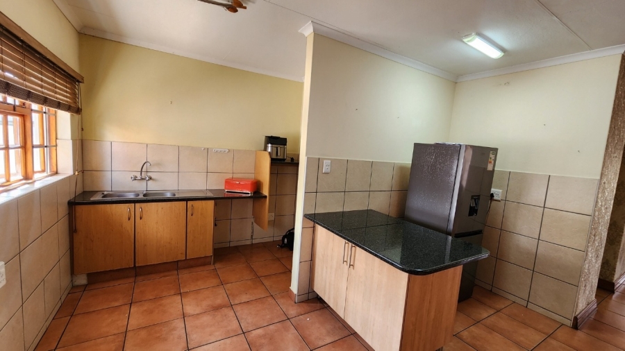 2 Bedroom Property for Sale in Bendor Limpopo
