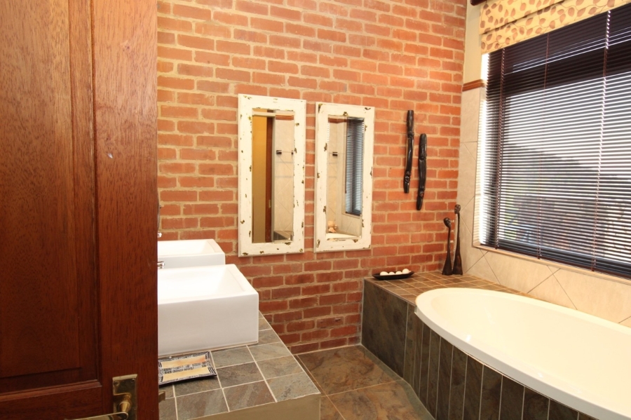 5 Bedroom Property for Sale in Bela Bela Limpopo