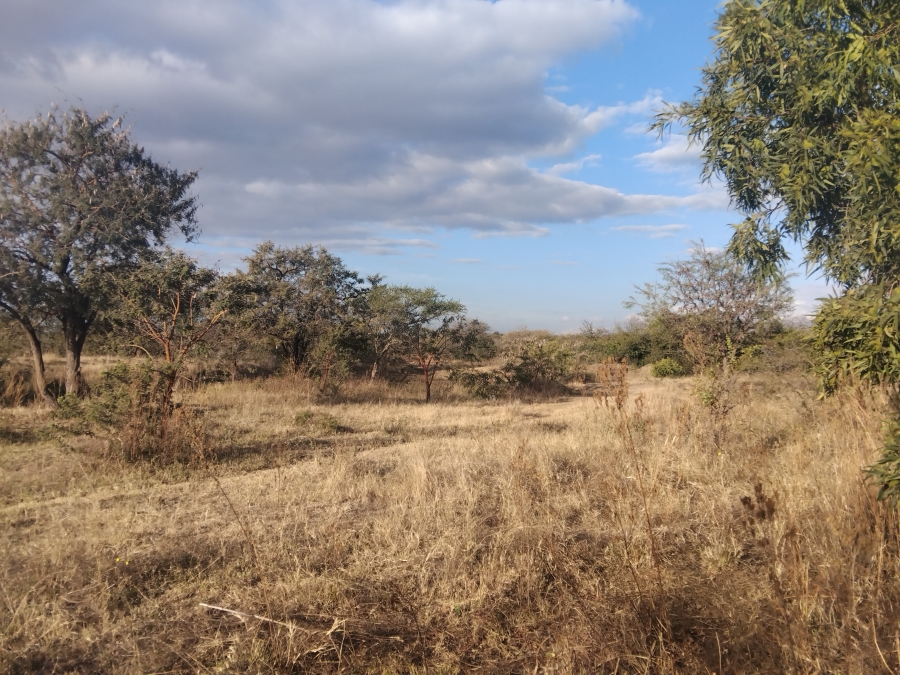 5 Bedroom Property for Sale in Myngenoegen A H Limpopo