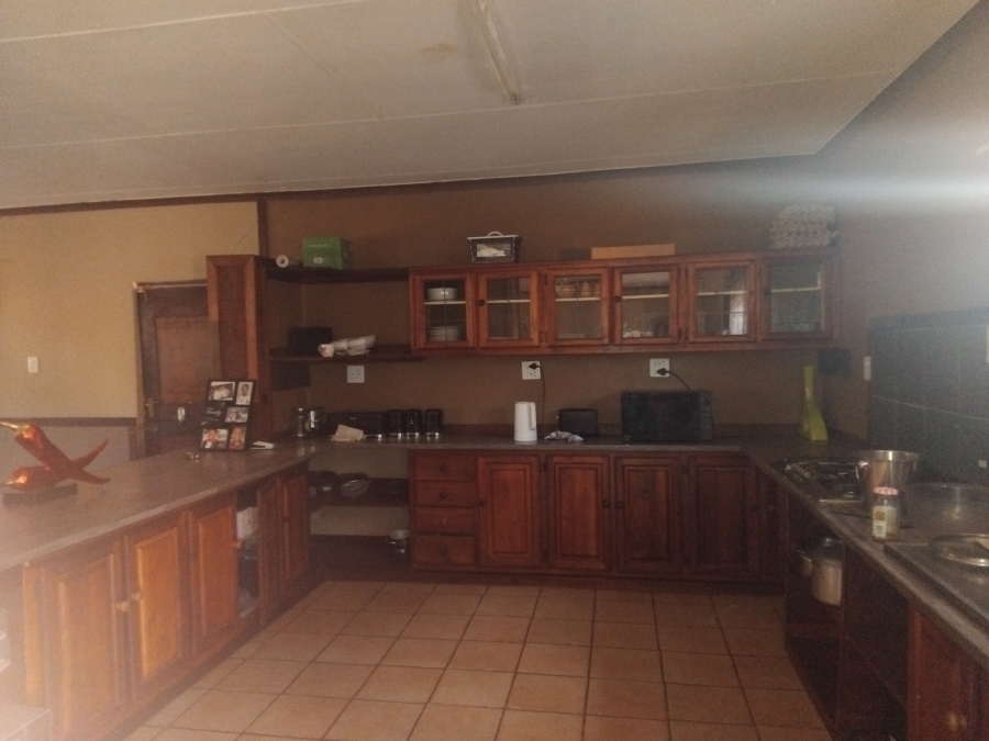 5 Bedroom Property for Sale in Myngenoegen A H Limpopo