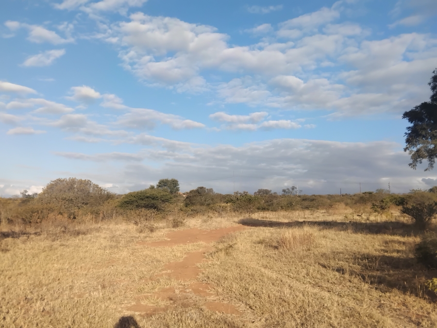 5 Bedroom Property for Sale in Myngenoegen A H Limpopo