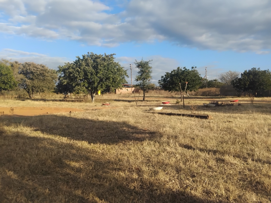 5 Bedroom Property for Sale in Myngenoegen A H Limpopo