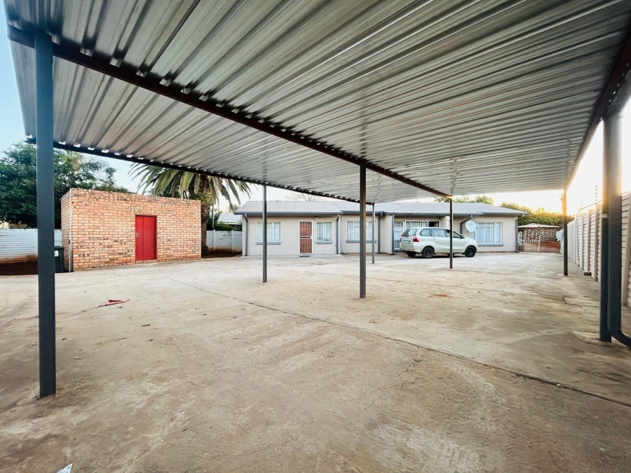 4 Bedroom Property for Sale in Impala Park Limpopo