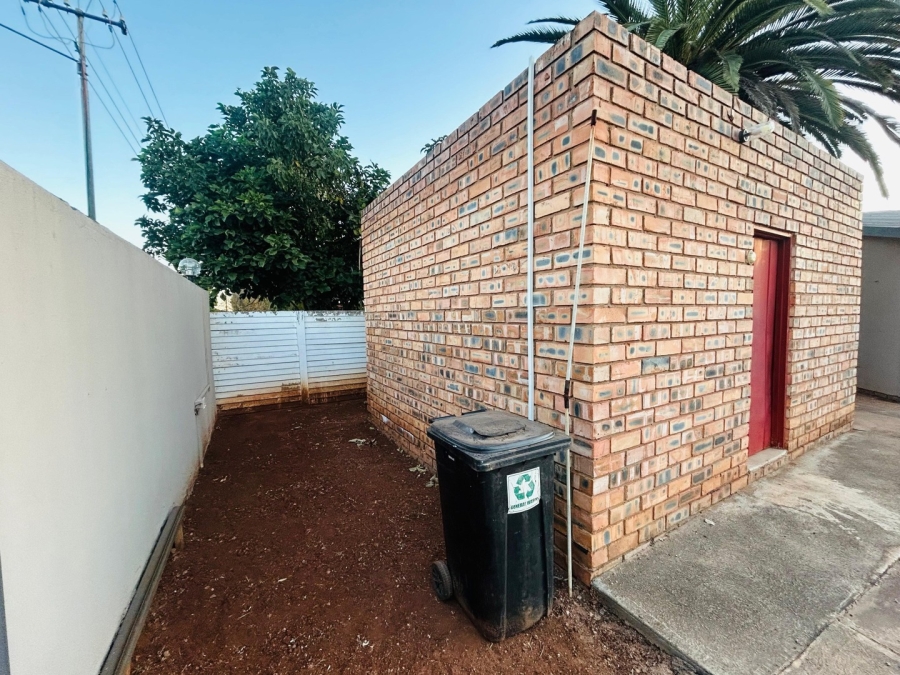 4 Bedroom Property for Sale in Impala Park Limpopo