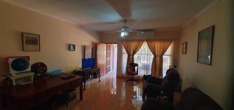 3 Bedroom Property for Sale in Mookgopong Limpopo