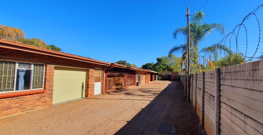3 Bedroom Property for Sale in Mookgopong Limpopo