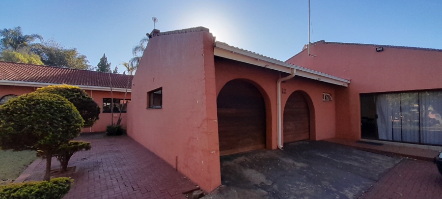 2 Bedroom Property for Sale in Chroompark Limpopo