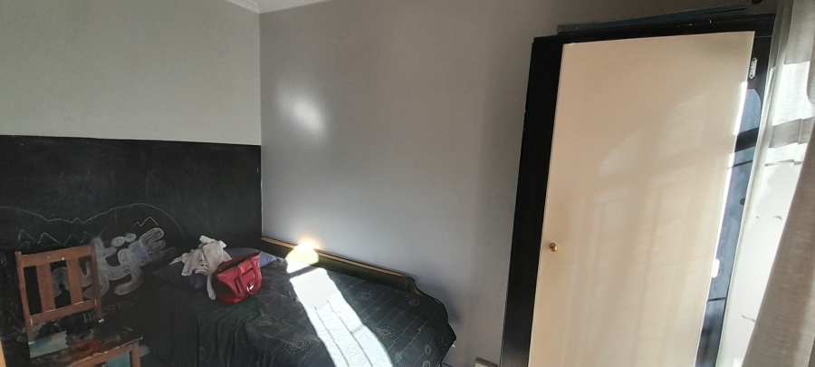 2 Bedroom Property for Sale in Chroompark Limpopo