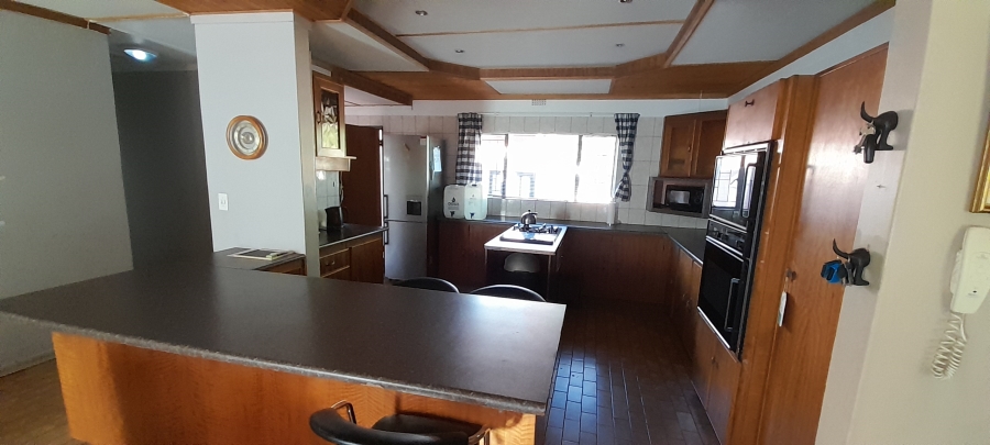 2 Bedroom Property for Sale in Chroompark Limpopo
