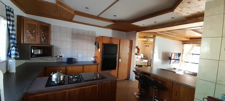 2 Bedroom Property for Sale in Chroompark Limpopo