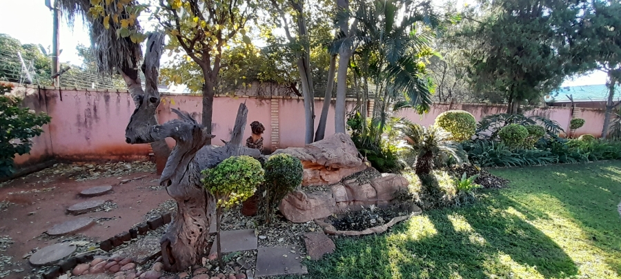 2 Bedroom Property for Sale in Chroompark Limpopo