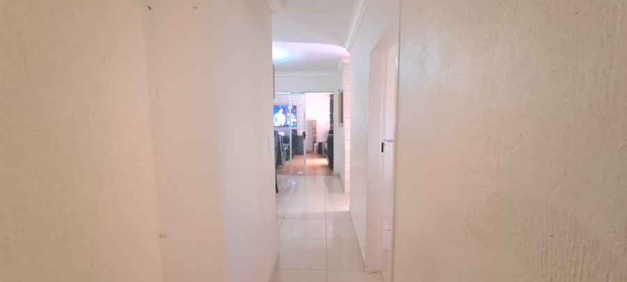 5 Bedroom Property for Sale in Flora Park Limpopo