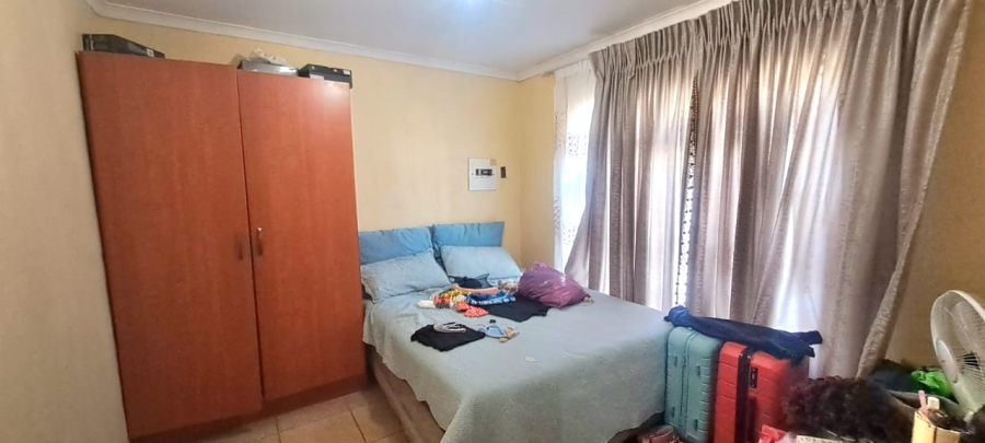 5 Bedroom Property for Sale in Flora Park Limpopo