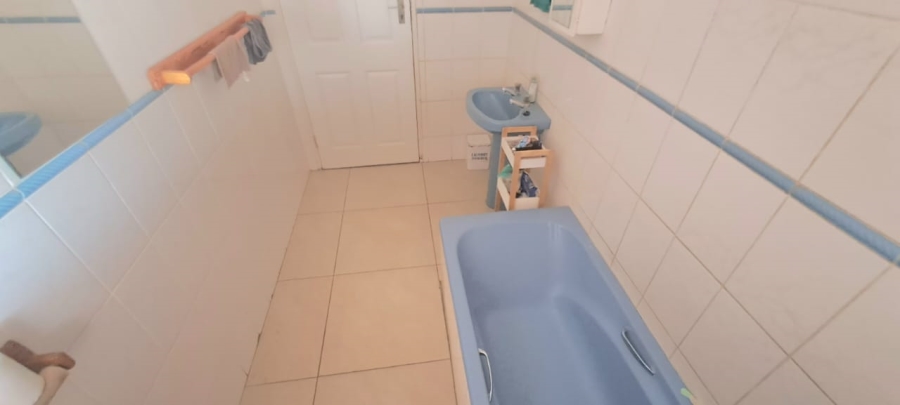 5 Bedroom Property for Sale in Flora Park Limpopo