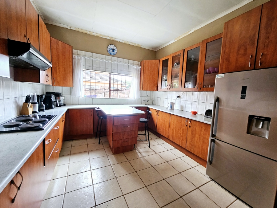 5 Bedroom Property for Sale in Louis Trichardt Limpopo