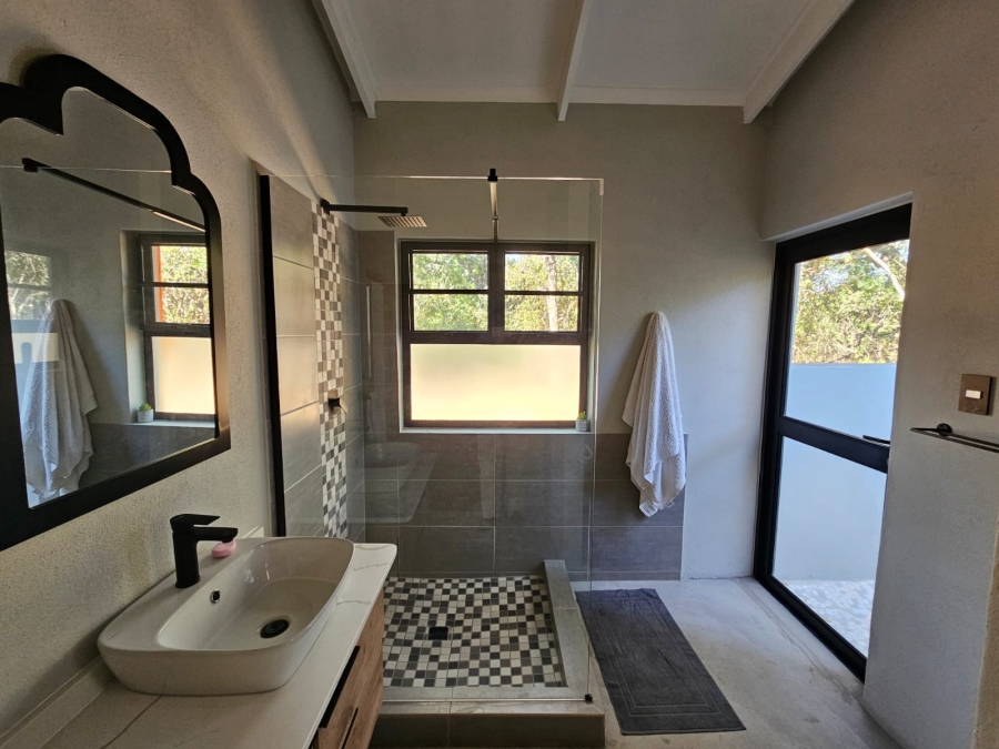 To Let 1 Bedroom Property for Rent in Moditlo Wildlife Estate Limpopo