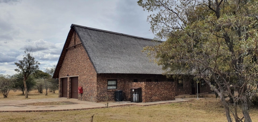 4 Bedroom Property for Sale in Ditholo Wildlife Estate Limpopo