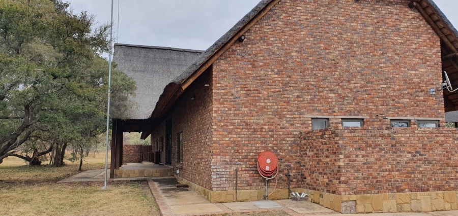 4 Bedroom Property for Sale in Ditholo Wildlife Estate Limpopo