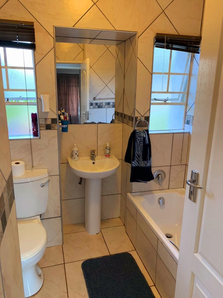 2 Bedroom Property for Sale in Mookgopong Limpopo