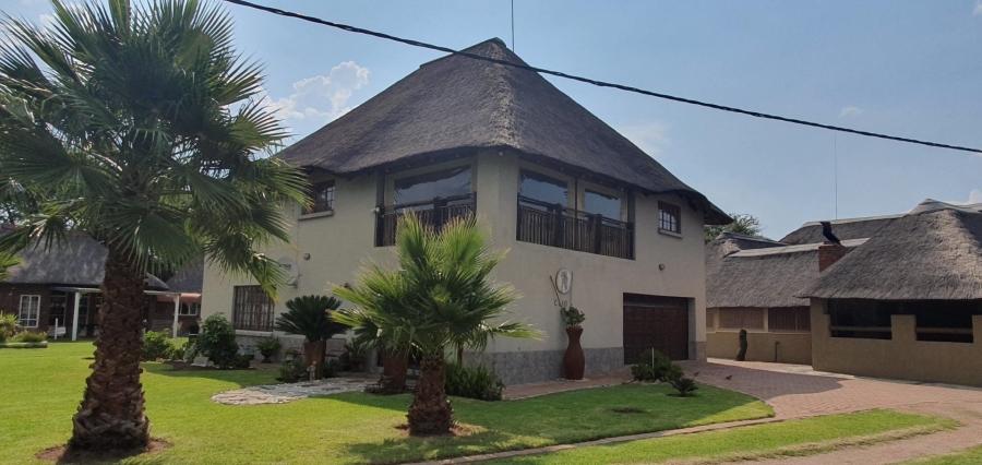 4 Bedroom Property for Sale in Constantia Resort Limpopo