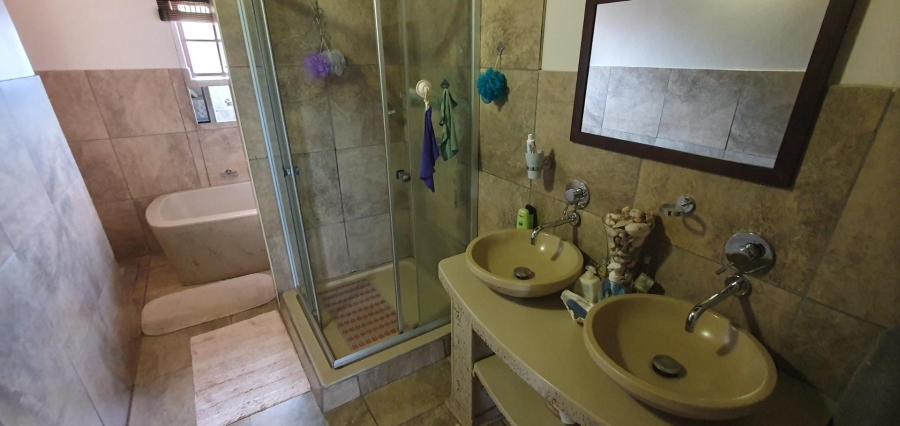 4 Bedroom Property for Sale in Constantia Resort Limpopo