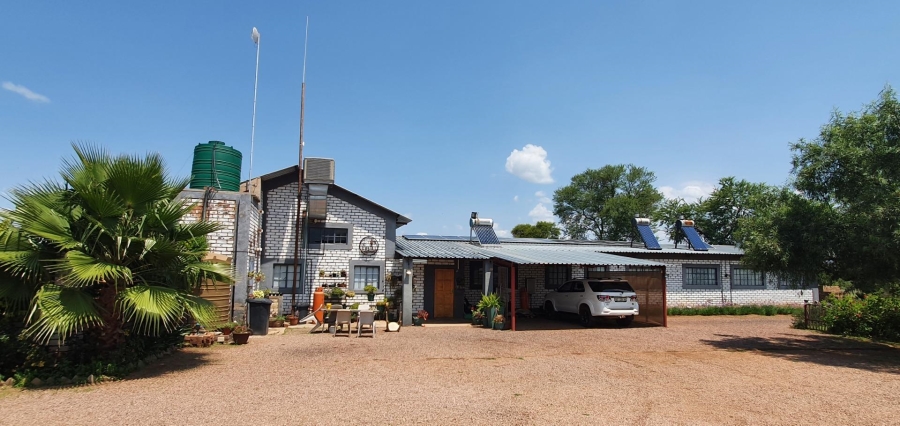 7 Bedroom Property for Sale in Mookgopong Limpopo