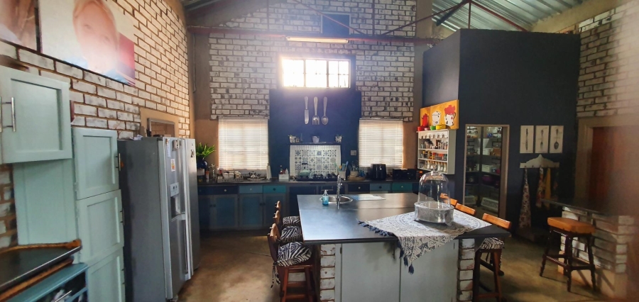 7 Bedroom Property for Sale in Mookgopong Limpopo