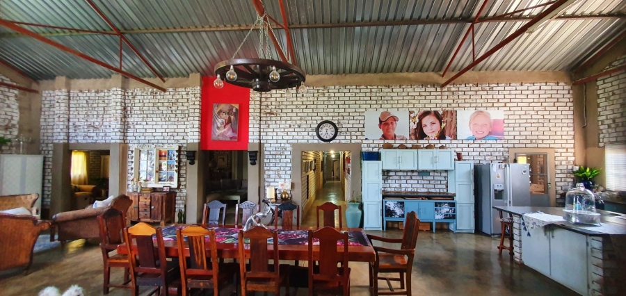 7 Bedroom Property for Sale in Mookgopong Limpopo