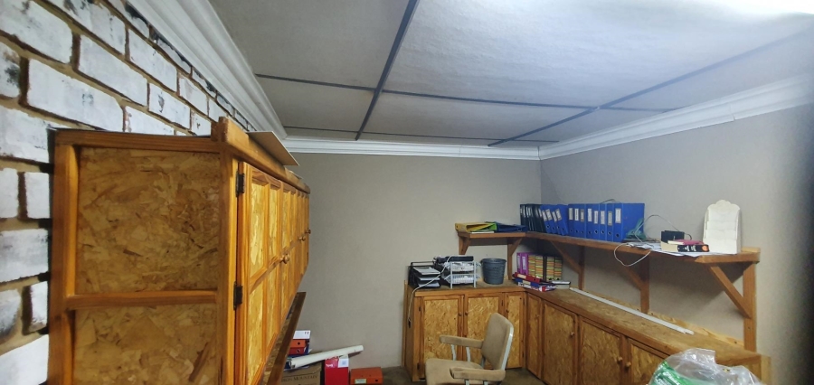 7 Bedroom Property for Sale in Mookgopong Limpopo