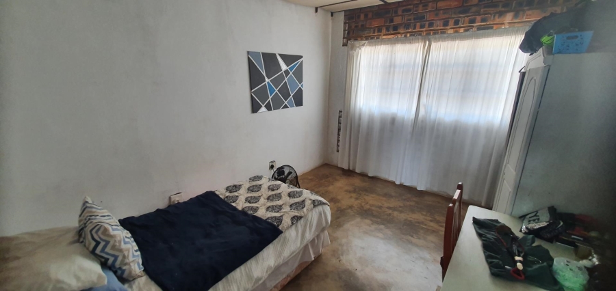 7 Bedroom Property for Sale in Mookgopong Limpopo