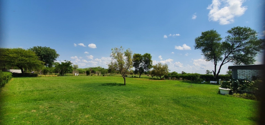 7 Bedroom Property for Sale in Mookgopong Limpopo