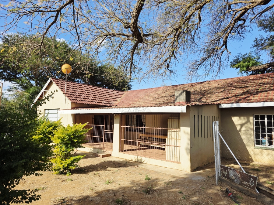 5 Bedroom Property for Sale in Grootvalley AH Limpopo