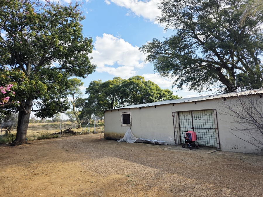 5 Bedroom Property for Sale in Grootvalley AH Limpopo