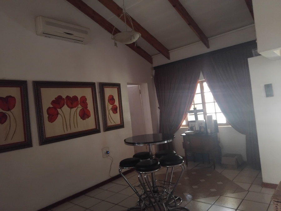 4 Bedroom Property for Sale in Roodepoort AH Limpopo