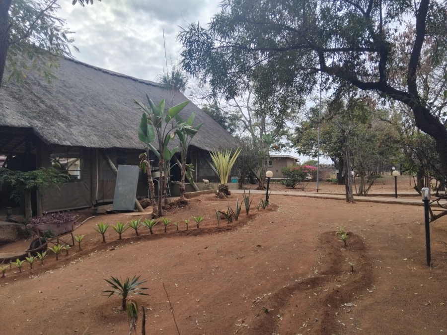 4 Bedroom Property for Sale in Roodepoort AH Limpopo