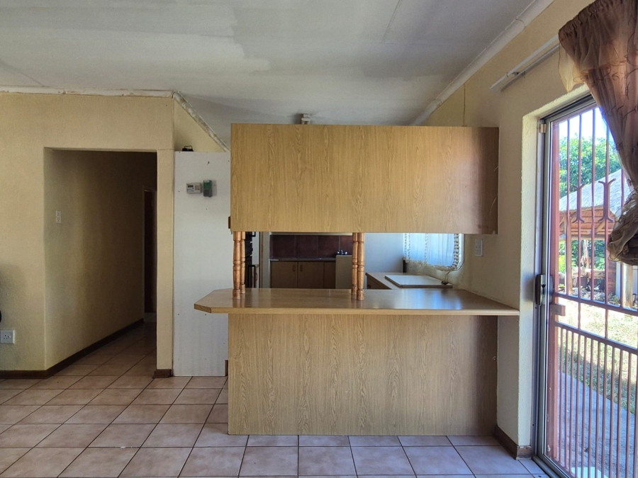 3 Bedroom Property for Sale in Fauna Park Limpopo