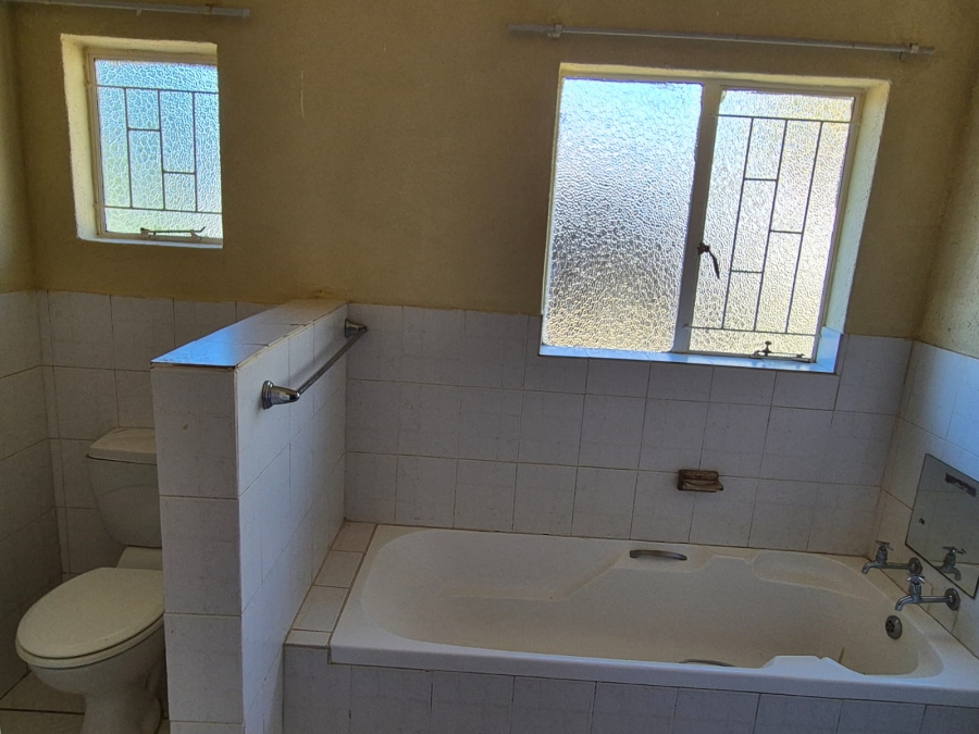 3 Bedroom Property for Sale in Fauna Park Limpopo