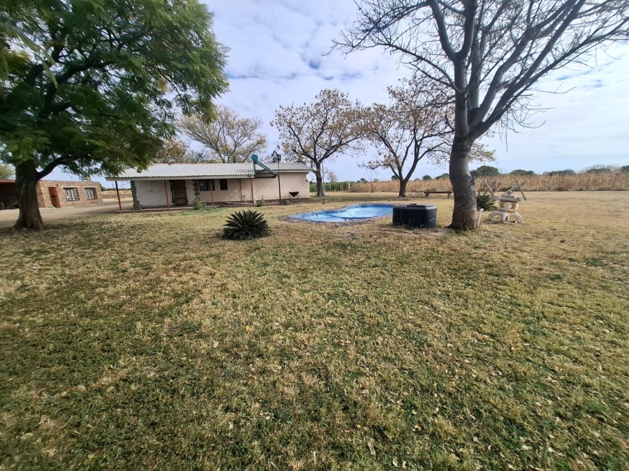 6 Bedroom Property for Sale in Bela Bela Limpopo