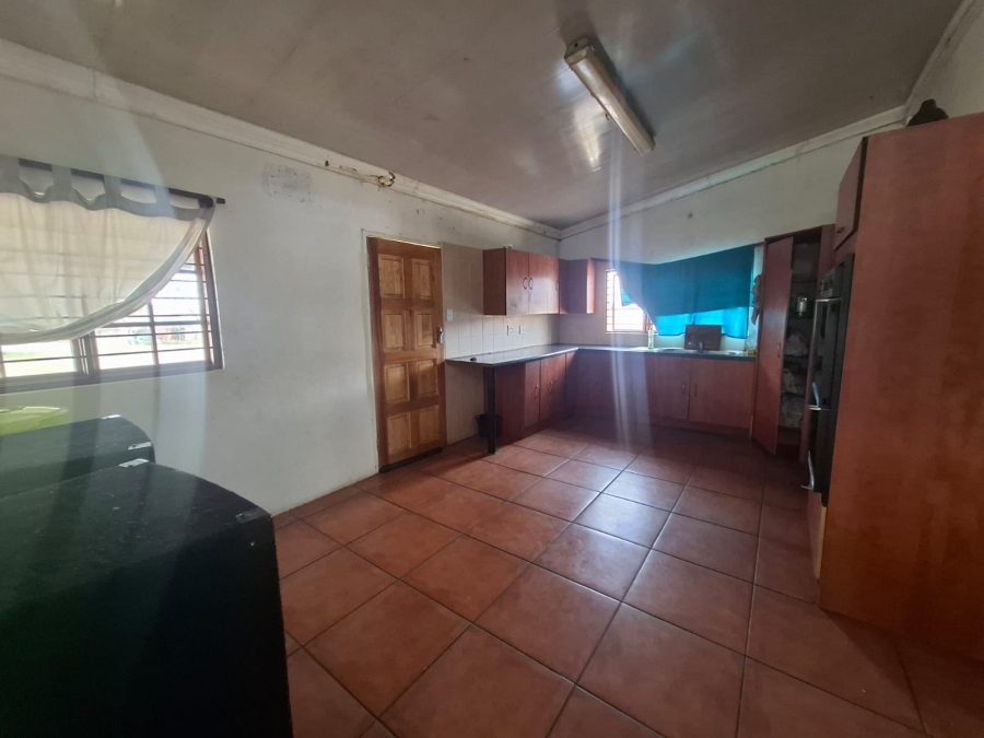6 Bedroom Property for Sale in Bela Bela Limpopo