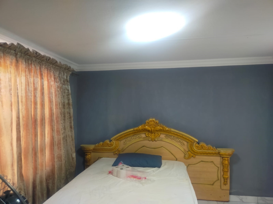 6 Bedroom Property for Sale in Thohoyandou Limpopo