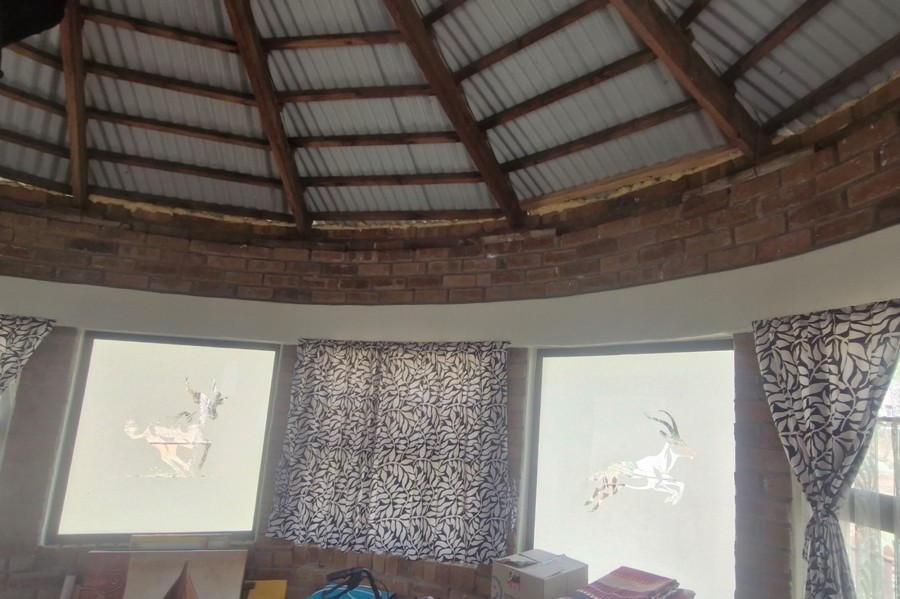 2 Bedroom Property for Sale in Leeupoort Limpopo