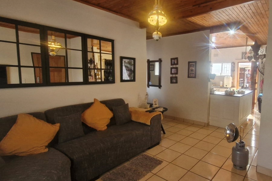 2 Bedroom Property for Sale in Leeupoort Limpopo