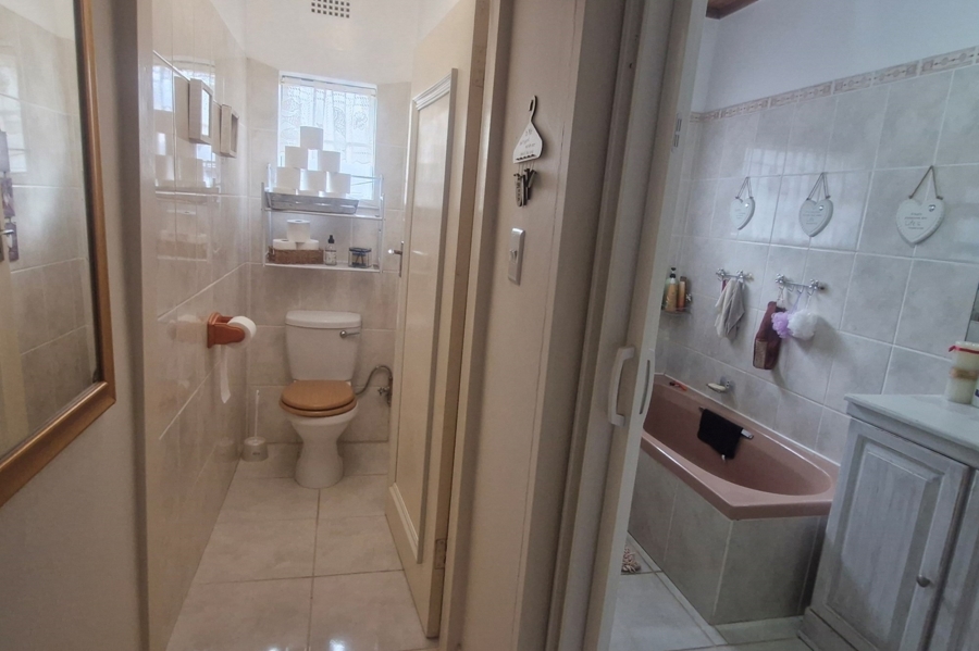 2 Bedroom Property for Sale in Leeupoort Limpopo