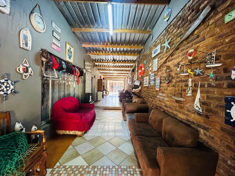 9 Bedroom Property for Sale in Mokopane Central Limpopo