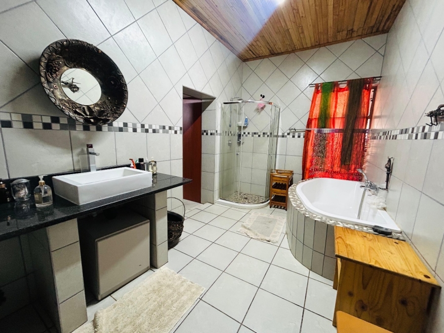 9 Bedroom Property for Sale in Mokopane Central Limpopo