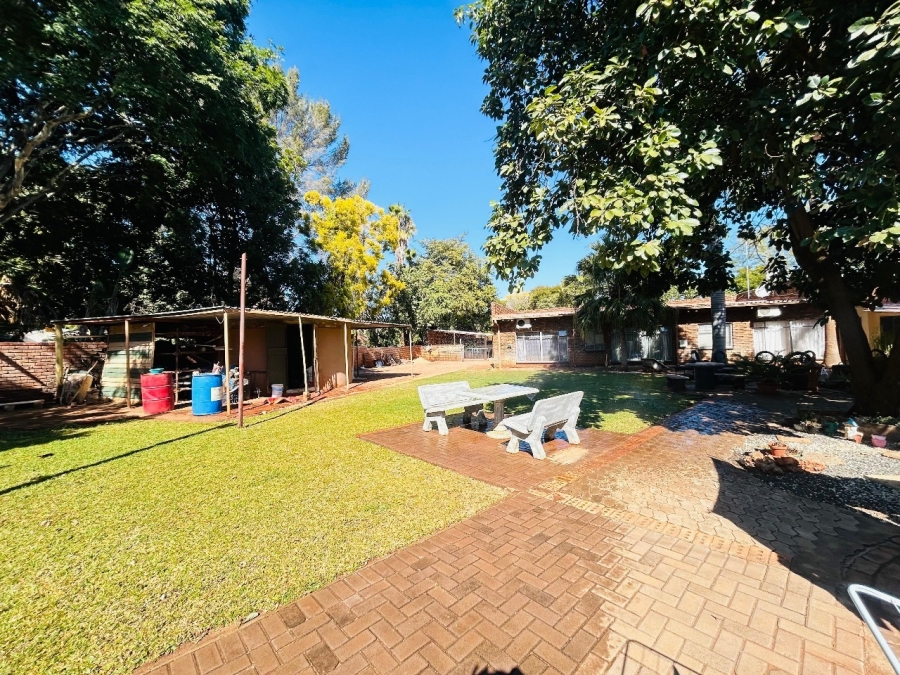 9 Bedroom Property for Sale in Mokopane Central Limpopo