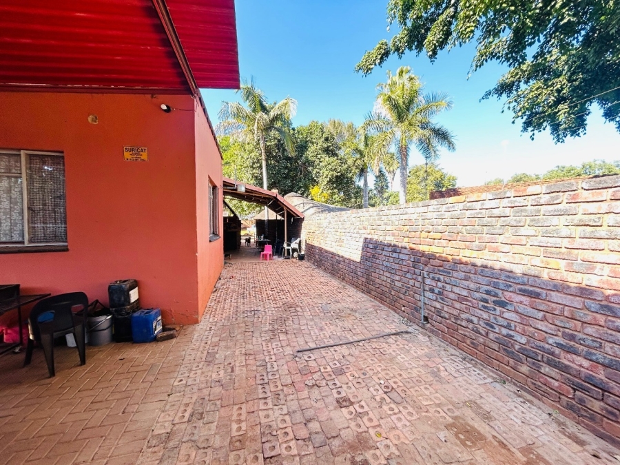 9 Bedroom Property for Sale in Mokopane Central Limpopo