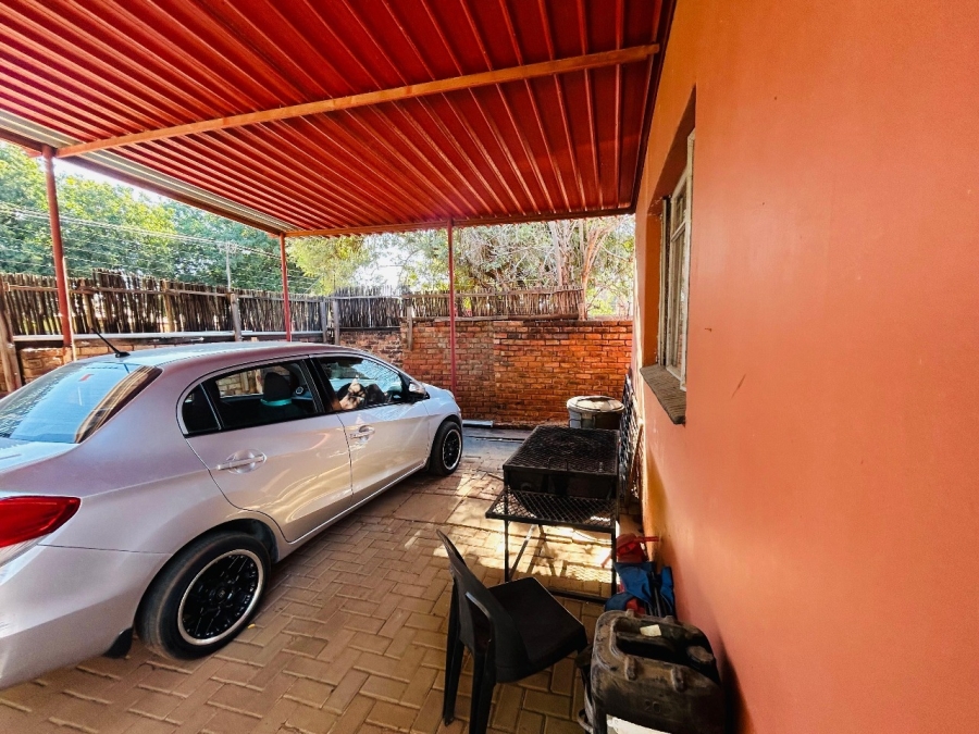 9 Bedroom Property for Sale in Mokopane Central Limpopo