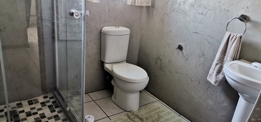 3 Bedroom Property for Sale in Woodhill Estate Limpopo